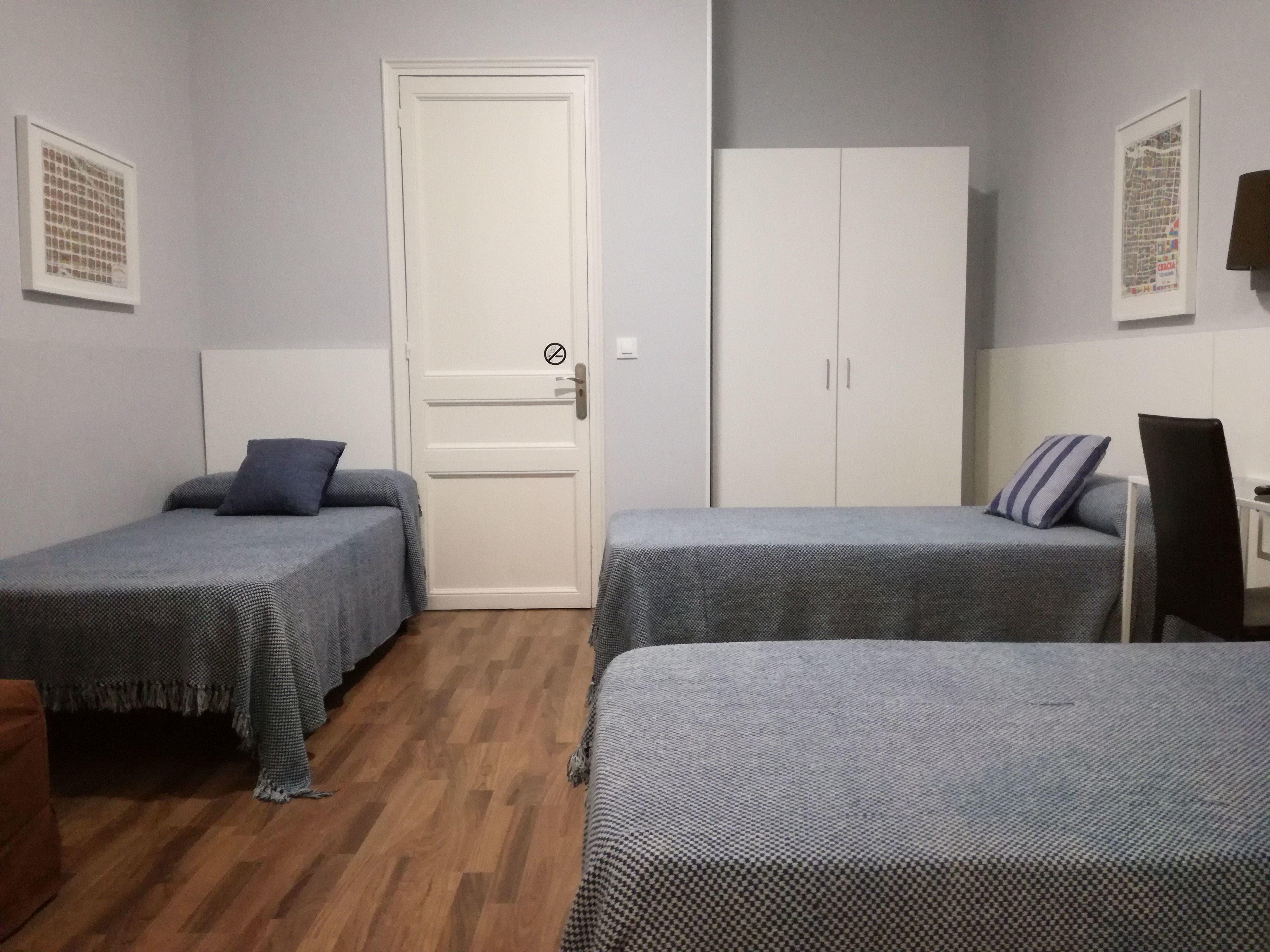 Hostal Lesseps — Fotos 3
